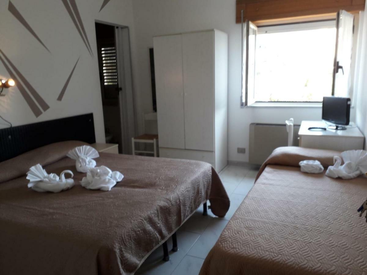 Hotel Santa Caterina Джицерия Екстериор снимка